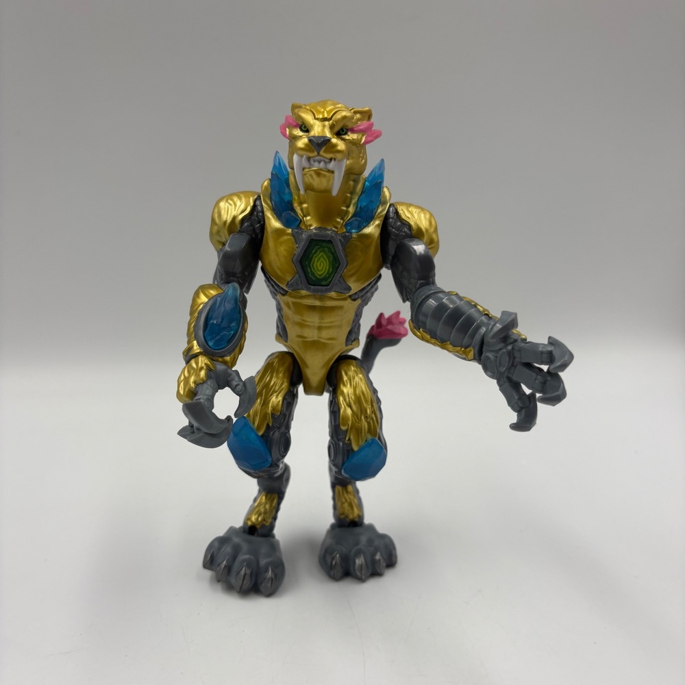 Moose Toys Mr. Beast Lab Mutators Golden Panther Action Figure Kids 5.5in